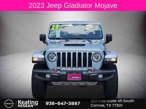 Used 2023 Jeep Gladiator Mojave w/ Cold Weather Group AWD/4WD image 2