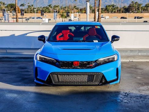 Used 2023 Honda Civic Type R image 3
