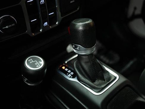 Used 2020 Jeep Gladiator Sport w/ Quick Order Package 24S image 20