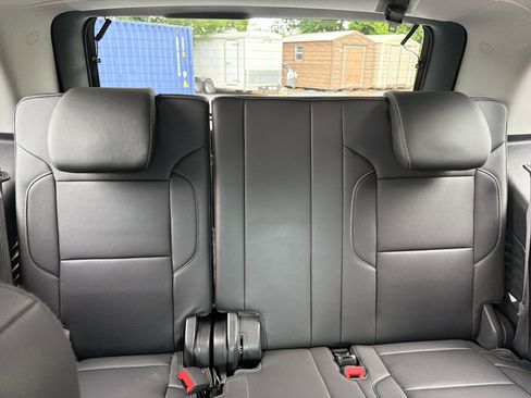 Used 2019 Chevrolet Tahoe Premier AWD/4WD image 16