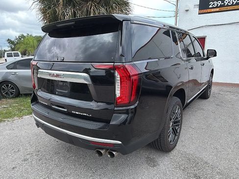 Used 2021 GMC Yukon XL Denali w/ Denali Premium Package AWD/4WD image 5