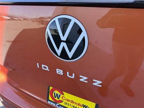 New 2025 Volkswagen ID. Buzz 1st Edition image 10