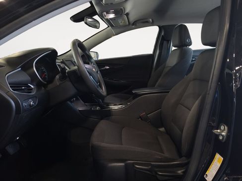 Used 2018 Chevrolet Malibu LS FWD image 9