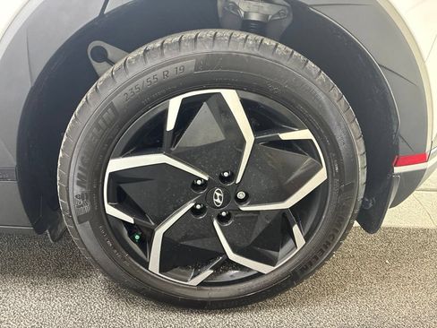 Used 2024 Hyundai Ioniq 5 SEL RWD image 9