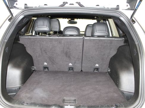 Used 2024 Jeep Compass Latitude AWD/4WD image 13