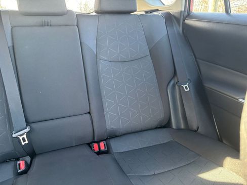 Used 2025 Toyota RAV4 XLE image 39