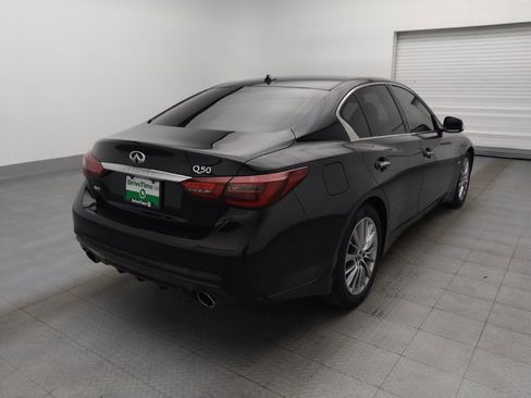 Used 2018 INFINITI Q50 Luxe w/ Essential Package (3.0T Luxe) AWD/4WD image 9