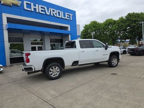 Used 2022 Chevrolet Silverado 3500 High Country w/ Z71 Off-Road Package AWD/4WD image 3