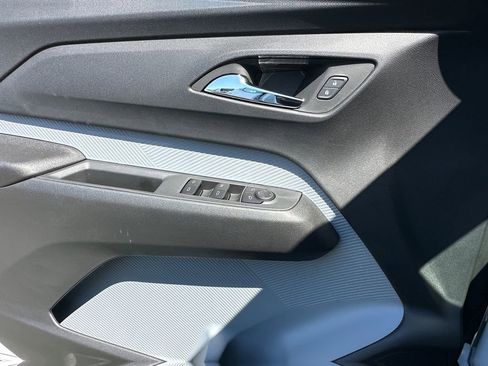 New 2027 Chevrolet Bolt LT w/ Comfort Package image 11