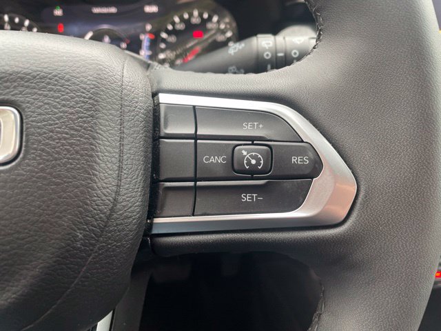 Used 2023 Jeep Compass Latitude AWD/4WD image 31