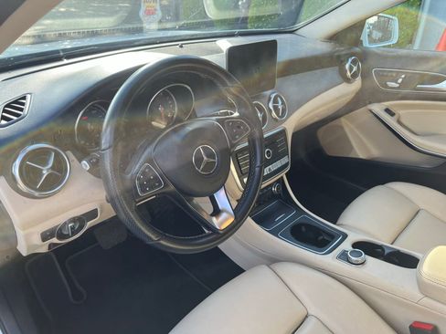 Used 2020 Mercedes-Benz GLA 250 4MATIC image 17