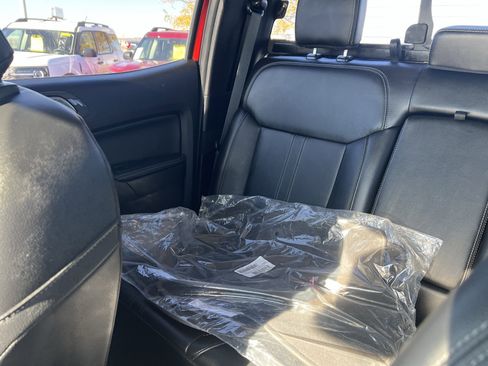 Used 2019 Ford Ranger Lariat w/ Equipment Group 501A Mid image 12