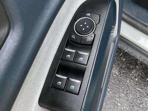 Used 2023 Ford Maverick XLT image 16