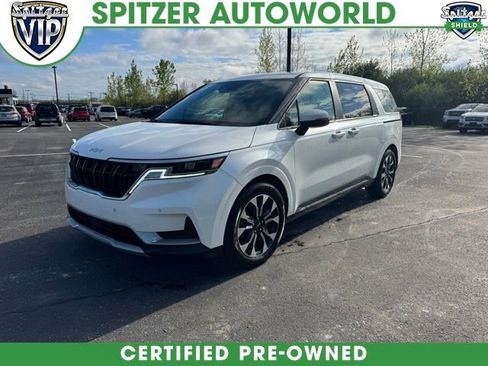 Used 2024 Kia Carnival EX FWD image 1