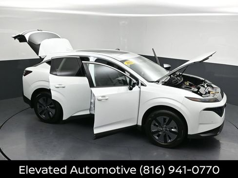 Certified 2025 Nissan Murano SL AWD/4WD image 32