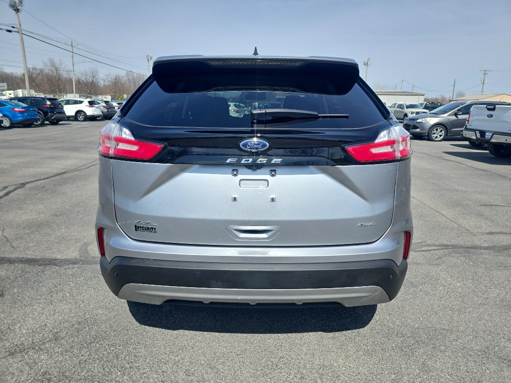 Used 2023 Ford Edge SEL AWD/4WD image 4