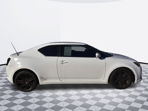 Used 2012 Scion tC image 4