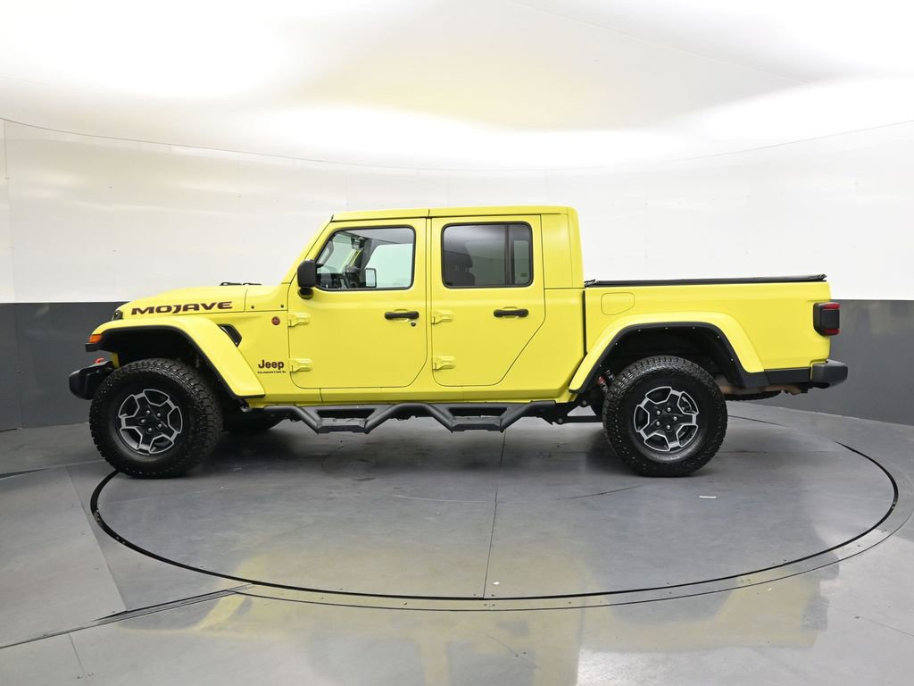 Used 2023 Jeep Gladiator Mojave w/ LED Lighting Group AWD/4WD image 13