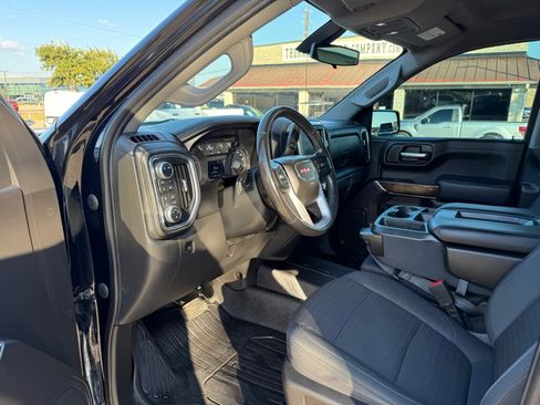 Used 2020 GMC Sierra 1500 Elevation w/ Elevation Value Package image 14