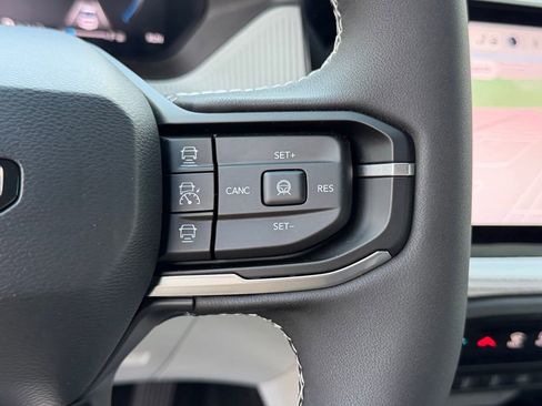 New 2026 Jeep Cherokee Limited image 16