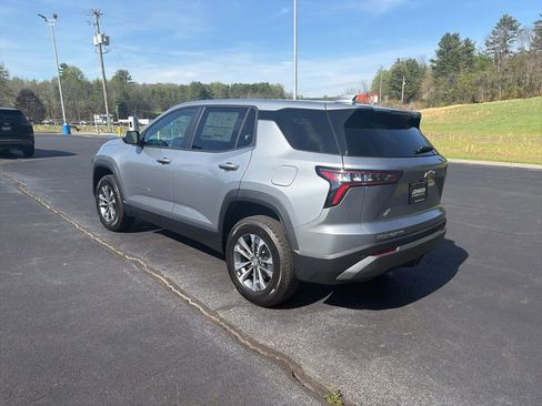 New 2026 Chevrolet Equinox LT AWD/4WD image 5