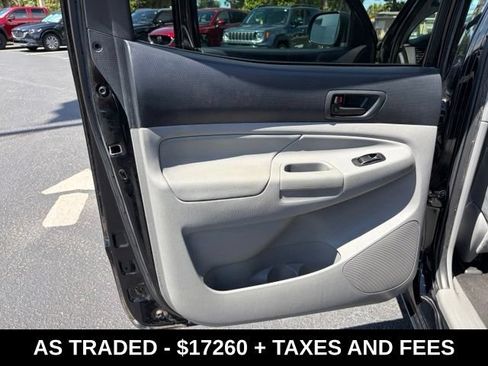 Used 2014 Toyota Tacoma 2WD Double Cab w/ Convenience Package image 13