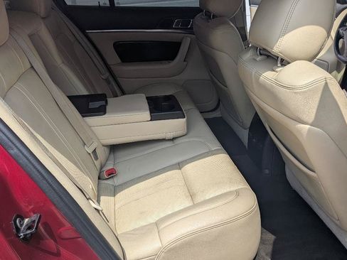 Used 2013 Lincoln MKS FWD image 13
