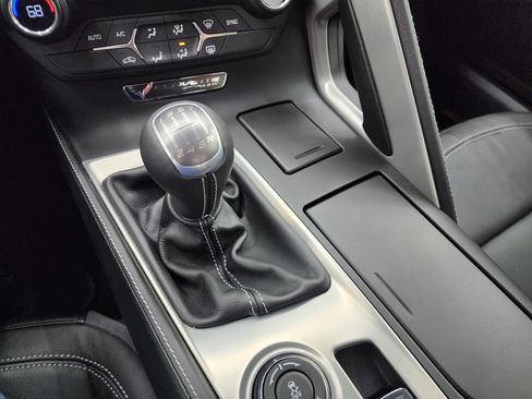 Used 2016 Chevrolet Corvette Stingray Coupe image 12