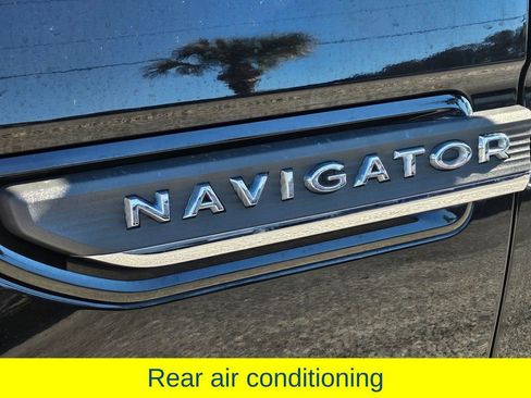 Used 2024 Lincoln Navigator L 4WD image 37