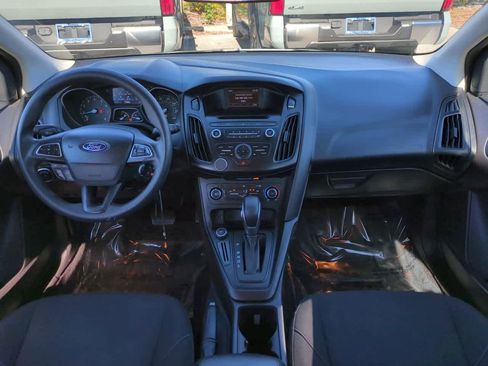 Used 2017 Ford Focus SE image 14