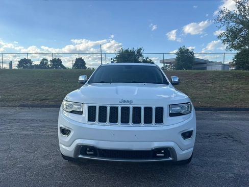 Used 2014 Jeep Grand Cherokee Overland RWD image 3