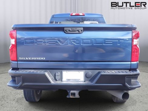 Used 2021 Chevrolet Silverado 2500 W/T w/ WT Convenience Package image 6