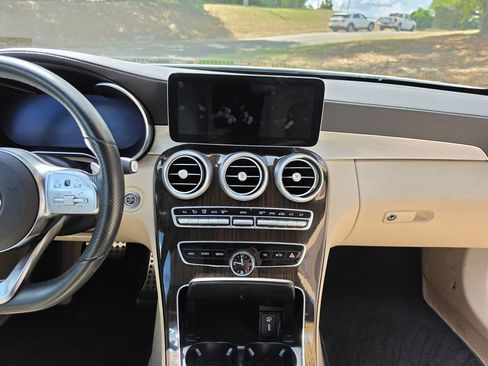 Used 2023 Mercedes-Benz C 300 Cabriolet image 12