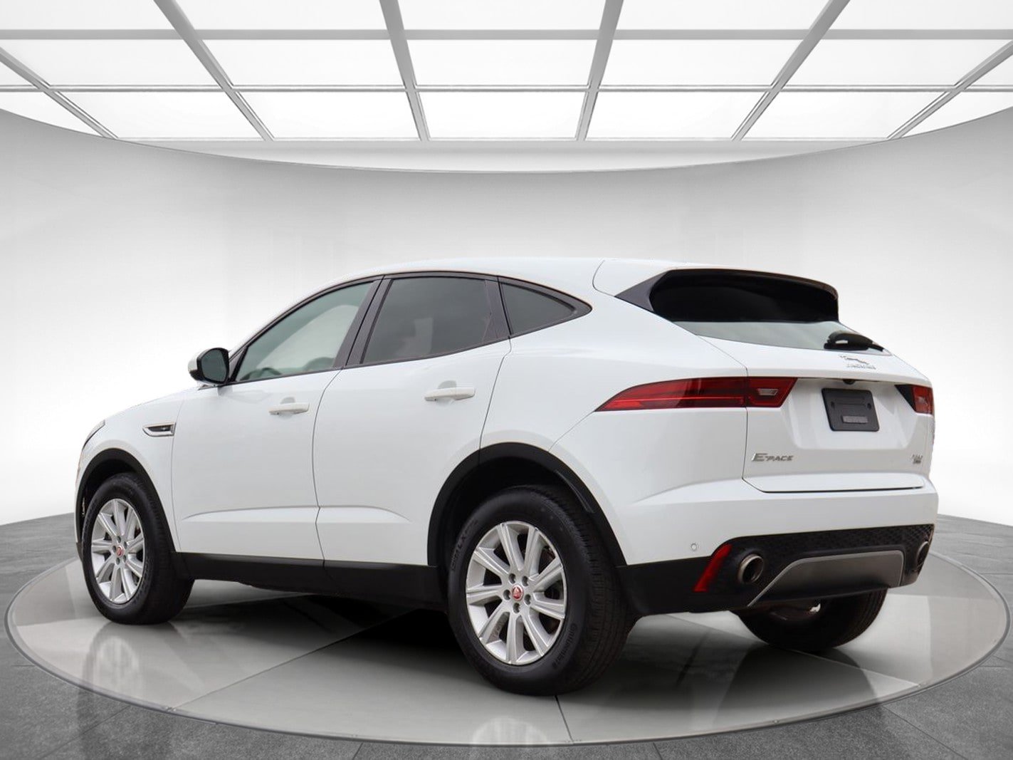 Used 2019 Jaguar E-PACE S AWD/4WD image 6