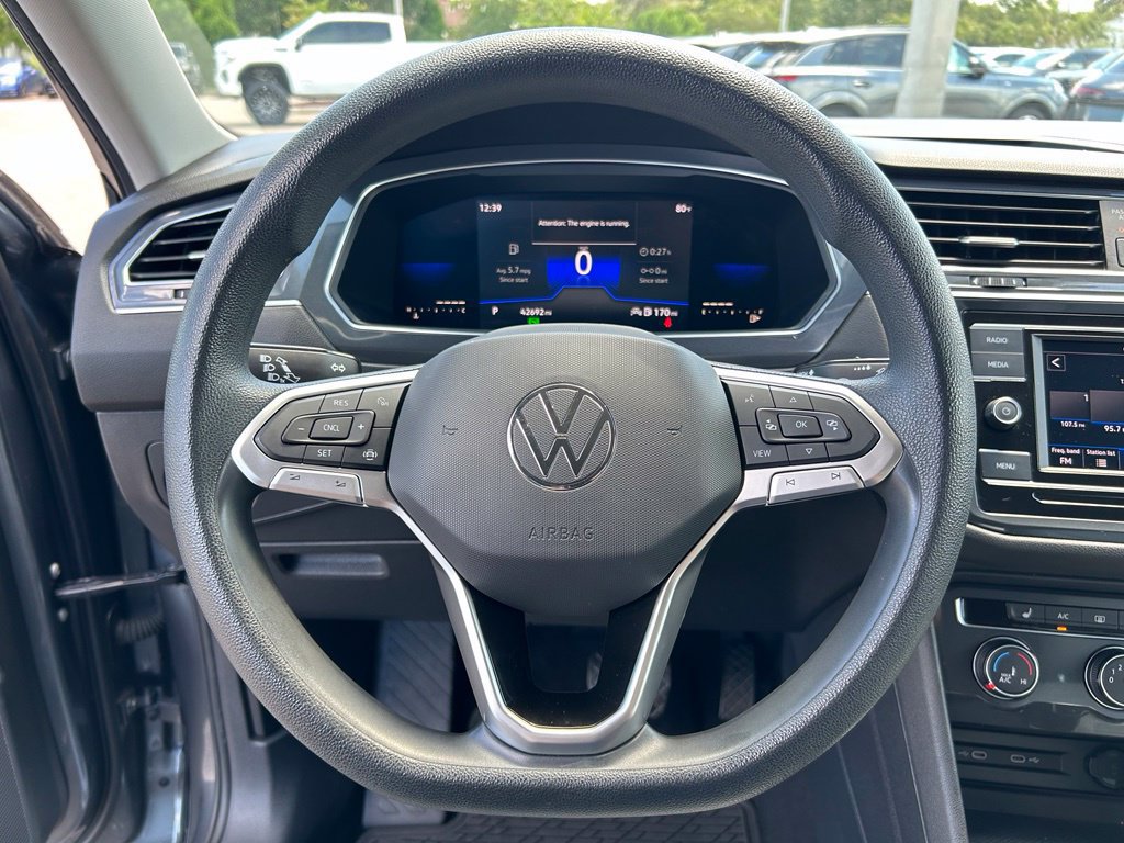 Used 2022 Volkswagen Tiguan S FWD image 21