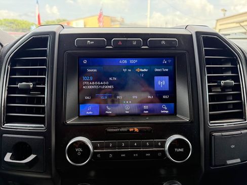 Used 2021 Ford Expedition Limited RWD image 11