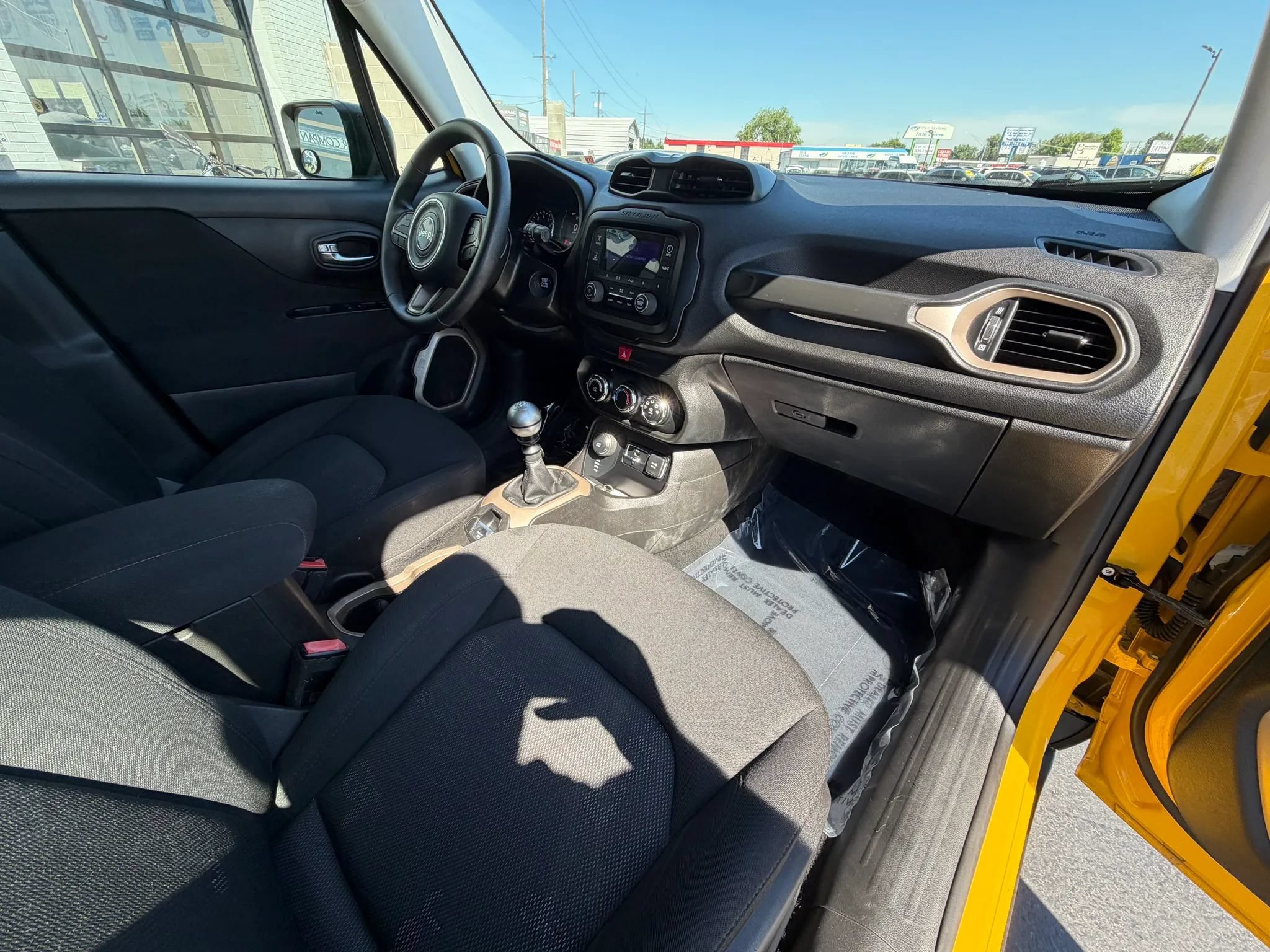 Used 2017 Jeep Renegade Sport AWD/4WD image 13