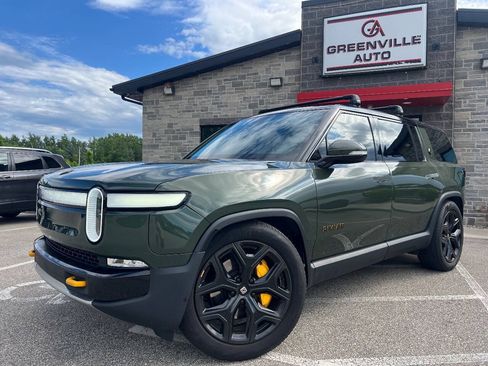 Used 2023 Rivian R1S Adventure Quad AWD/4WD image 1