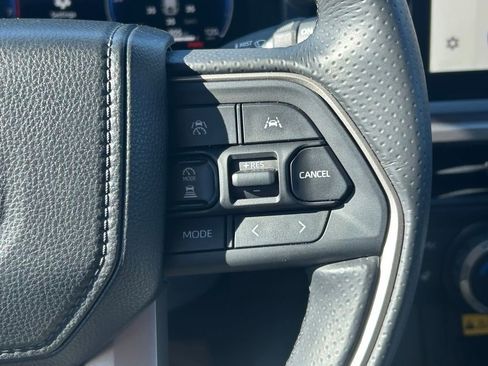 Used 2025 Toyota 4Runner TRD Off-Road Premium w/ Tow Technology Package image 45