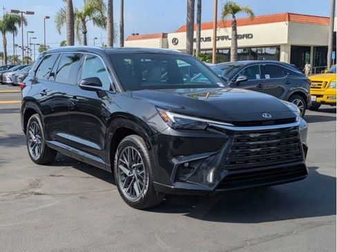 New 2026 Lexus TX 350 AWD image 3