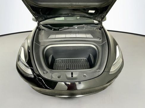 Used 2023 Tesla Model Y Performance AWD/4WD image 30