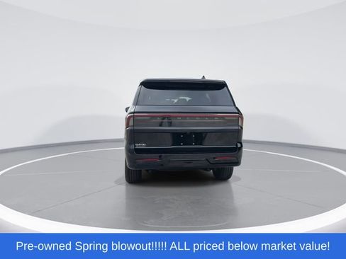 Used 2025 Lincoln Navigator Reserve w/ Jet Appearance Package AWD/4WD image 7