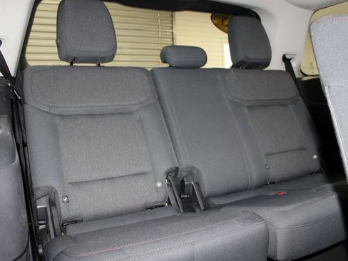 Used 2025 Ford Expedition Active RWD image 36