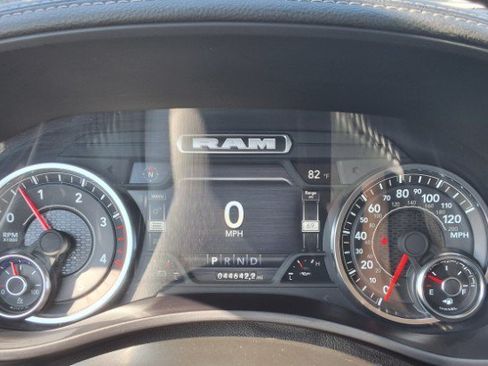 Used 2024 RAM 2500 Laramie w/ Safety Group AWD/4WD image 14
