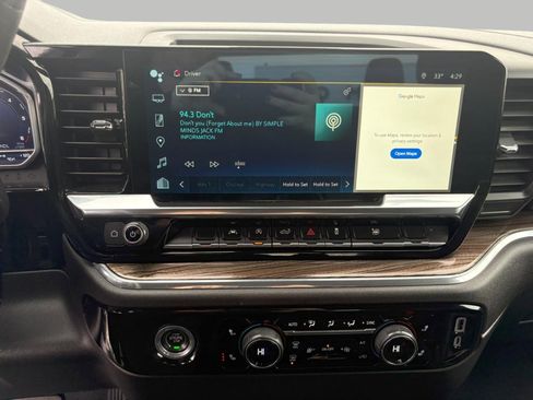 Used 2024 Chevrolet Silverado 1500 LT image 18