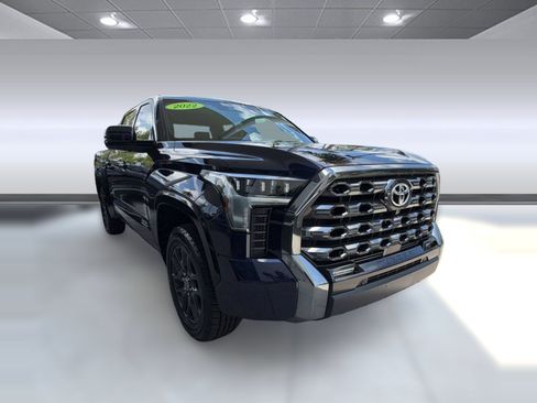 Used 2022 Toyota Tundra Platinum w/ Advanced Package AWD/4WD image 6