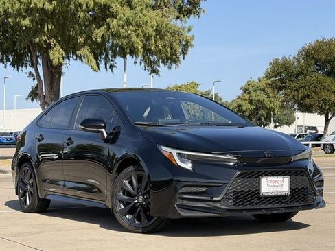 Certified 2024 Toyota Corolla SE FWD image 2