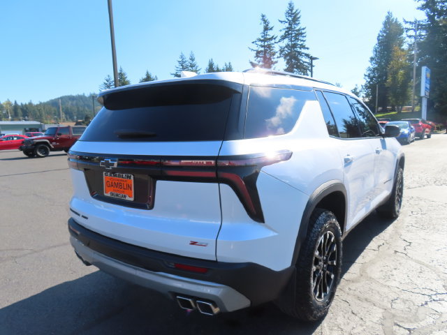 Used 2024 Chevrolet Traverse Z71 w/ LPO, Floor Liner Package AWD/4WD image 8