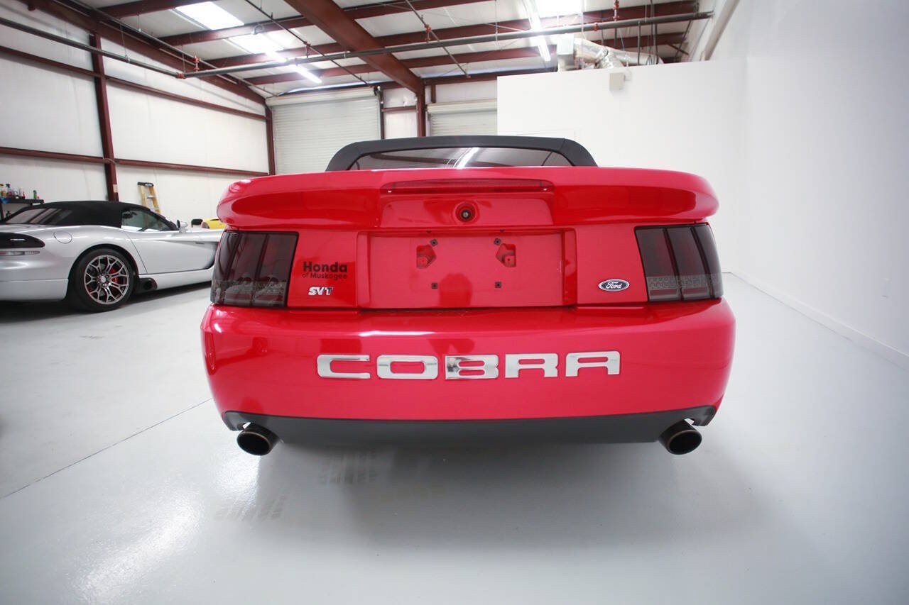 Used 2004 Ford Mustang Cobra RWD image 7