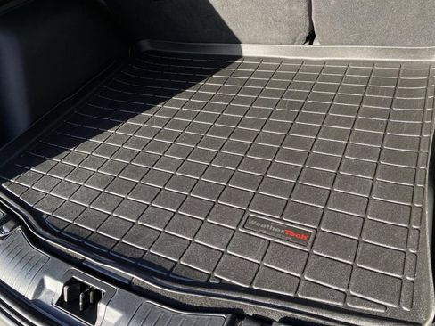 Used 2021 Ford Escape Titanium w/ Titanium Elite Package image 19